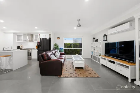 Property photo of 22 Fiennes Road Logan Reserve QLD 4133