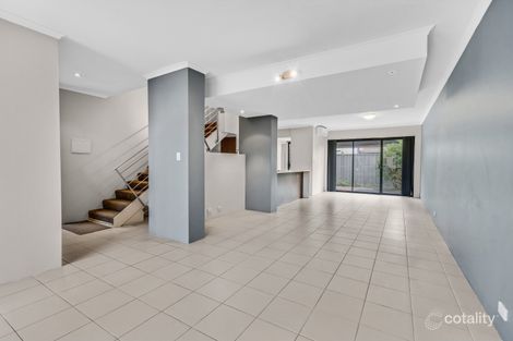 Property photo of 9/1 Mariners Cove Drive Dudley Park WA 6210