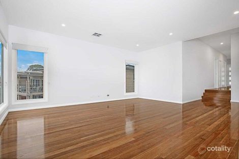 Property photo of 2 Thorn Parade Bulli NSW 2516