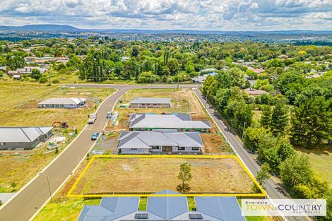 13 Melba Pl, Armidale, NSW 2350