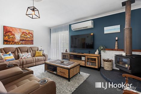 Property photo of 10 Firetail Avenue Regency Downs QLD 4341