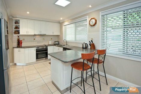 Property photo of 13 Hourglass Glen St Clair NSW 2759