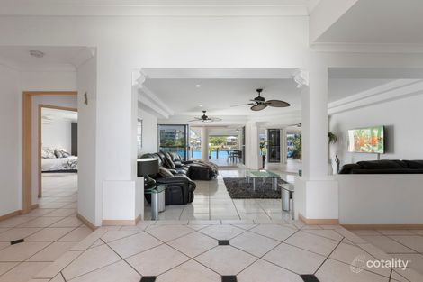 Property photo of 102 Chelsea Crescent Minyama QLD 4575