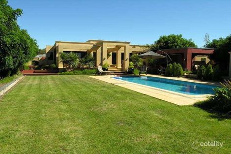 7 Broadbent Ct, Mansfield, VIC 3722