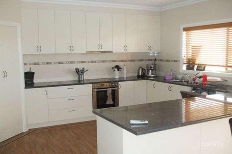 Property photo of 14 Kinross Court Moama NSW 2731