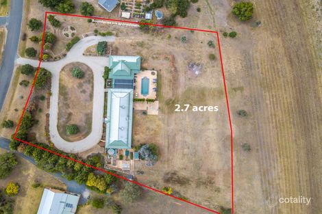Property photo of 37 Willow Way Table Top NSW 2640