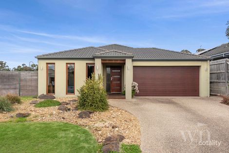 3 Elspeth Cct, Mount Martha, VIC 3934