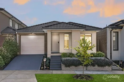 11 KESENAY RD, WOLLERT, VIC 3750
