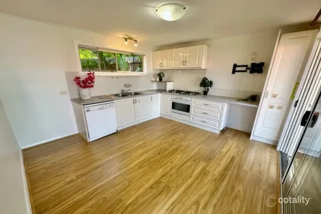 Property photo of 68 Lascelles Road Narraweena NSW 2099