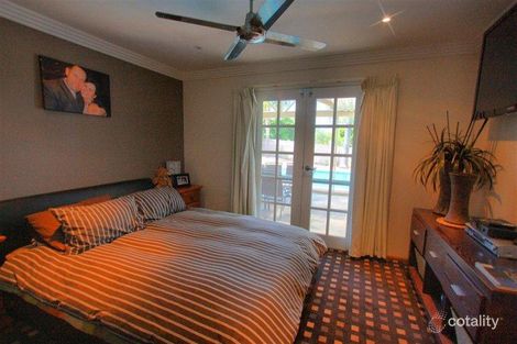 Property photo of 62 Nixon Crescent Tolland NSW 2650