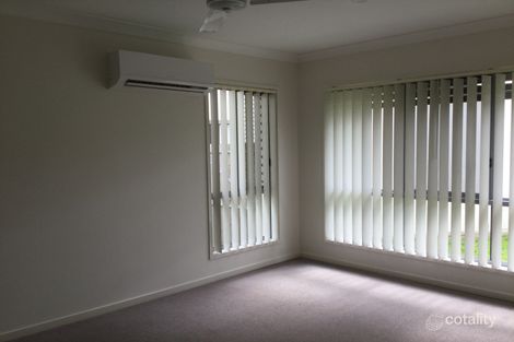 Property photo of 5 Isaacs Close Ferny Grove QLD 4055