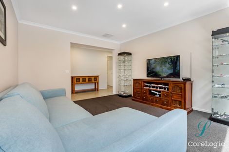 Property photo of 12 Lewis Place Sunbury VIC 3429