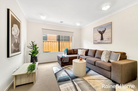 Property photo of 13 Ortiz Avenue Tarneit VIC 3029