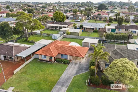 5 SIERRA CRES, ORANA, WA 6330