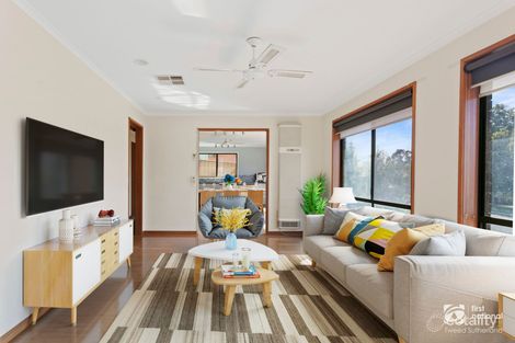 Property photo of 30 William Drive Kangaroo Flat VIC 3555