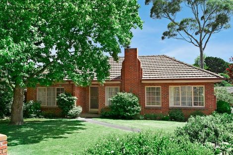 Property photo of 1/8 Chilcote Court Box Hill South VIC 3128