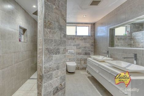 Property photo of 4 Emmetts Farm Road Rossmore NSW 2557