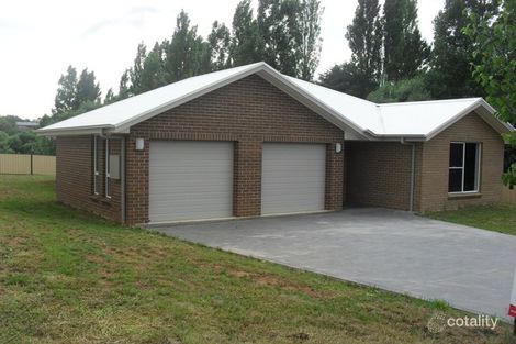 23 Carrington St, Crookwell, NSW 2583