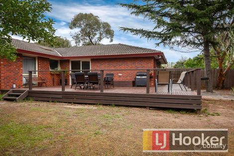 Property photo of 76 The Grange Hampton Park VIC 3976