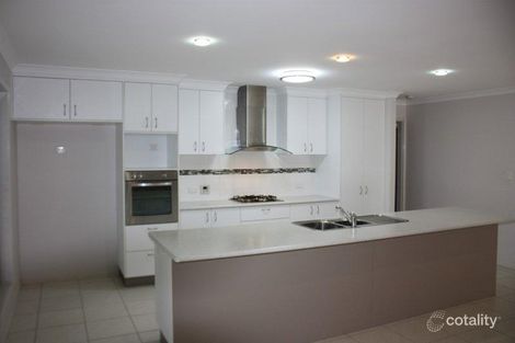 Property photo of 18 Beagle Avenue Nikenbah QLD 4655
