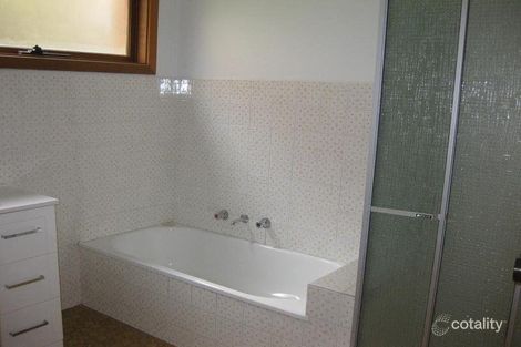 Property photo of 2/7 Moama Road Malvern East VIC 3145