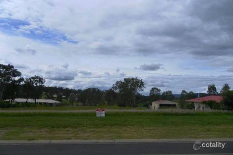 58 Fairway Dr, Kensington Grove, QLD 4341