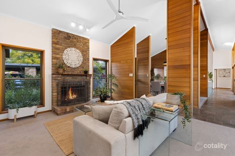Property photo of 15 Halmore Place Chapel Hill QLD 4069
