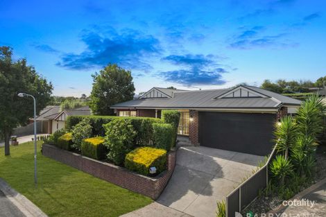 50 Ebony Dr, Pakenham, VIC 3810