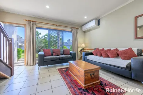 Property photo of 3 Flinders Parade Gladstone Central QLD 4680