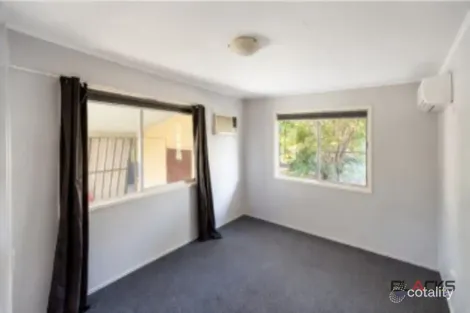 Property photo of 61 Beardmore Crescent Dysart QLD 4745