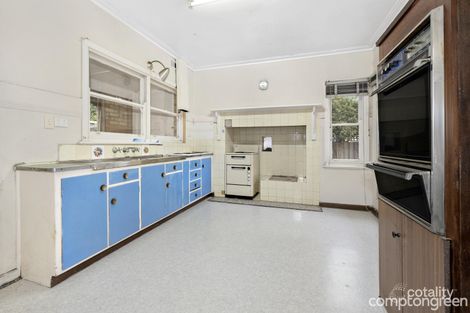 Property photo of 54 North Road Newport VIC 3015
