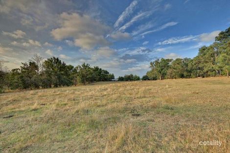 60 Harding Rd, Macclesfield, VIC 3782