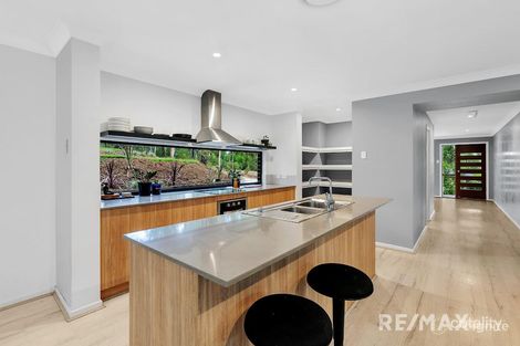 Property photo of 105 Chestnut Drive Pine Mountain QLD 4306