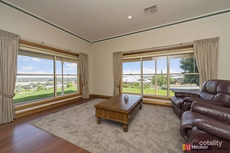 Property photo of 1 Hayward Drive Evanston Park SA 5116