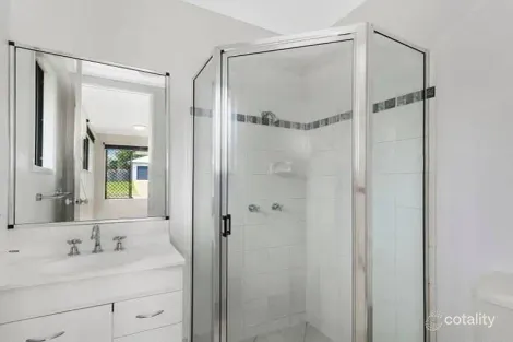 Property photo of 47 Greentree Circuit Bushland Beach QLD 4818