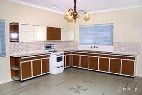 Property photo of 48 Cresdee Road Campbelltown SA 5074