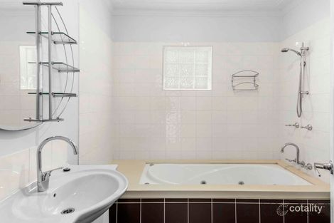 Property photo of 48 Prince Edward Drive Dapto NSW 2530