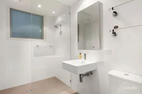 Property photo of 1/187 Booran Road Caulfield South VIC 3162