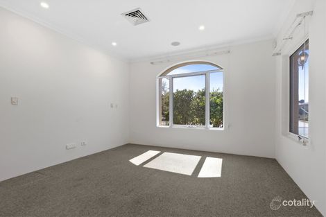 Property photo of 22 Froudist Circle Southern River WA 6110