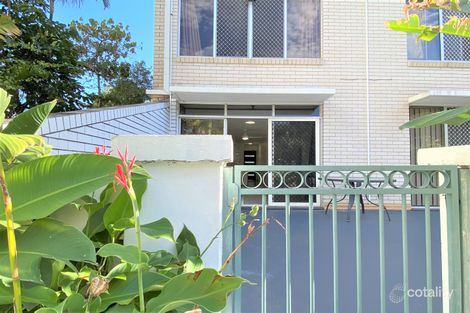 34 Remembrance Dr, Surfers Paradise, QLD 4217