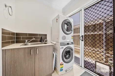 Property photo of 10/35 Jillian Place Wynnum West QLD 4178