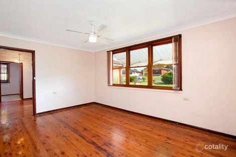 Property photo of 22 Landy Drive Mount Warrigal NSW 2528