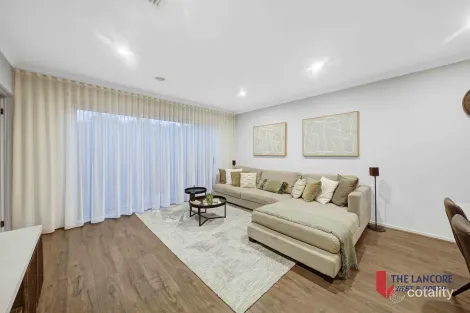 Property photo of 33 Pascal Crescent Kalkallo VIC 3064