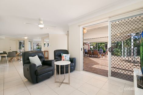 Property photo of 17 Mewing Court Windaroo QLD 4207