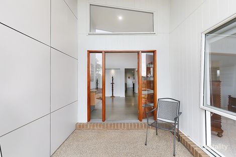Property photo of 4 Saddle Court Mansfield VIC 3722