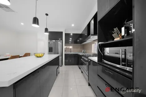 Property photo of 341 Bethany Road Tarneit VIC 3029