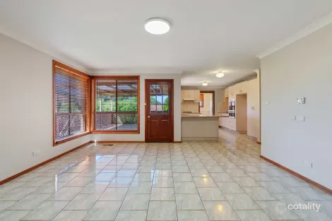 Property photo of 3 Booth Crescent Orange NSW 2800