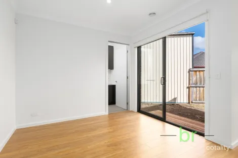 Property photo of 8B Swan Street Lara VIC 3212