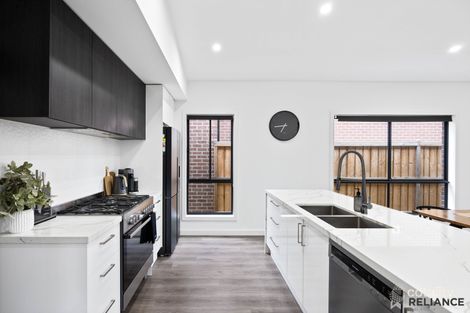Property photo of 17 Arcadia Drive Weir Views VIC 3338