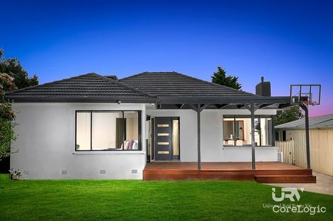 Property photo of 13 Crockett Avenue Craigieburn VIC 3064